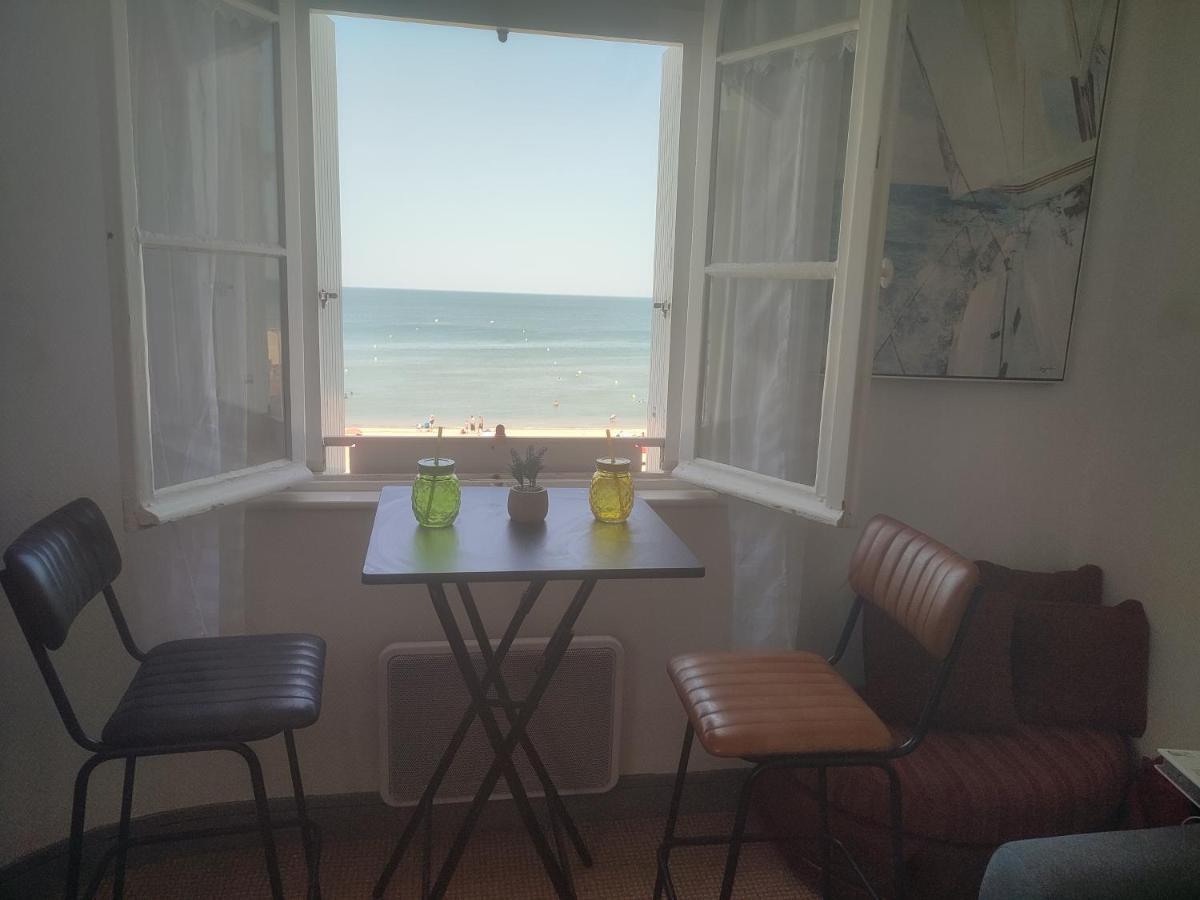 Au Paradis De La Mer A 10M De La Mer Villers-sur-Mer Esterno foto